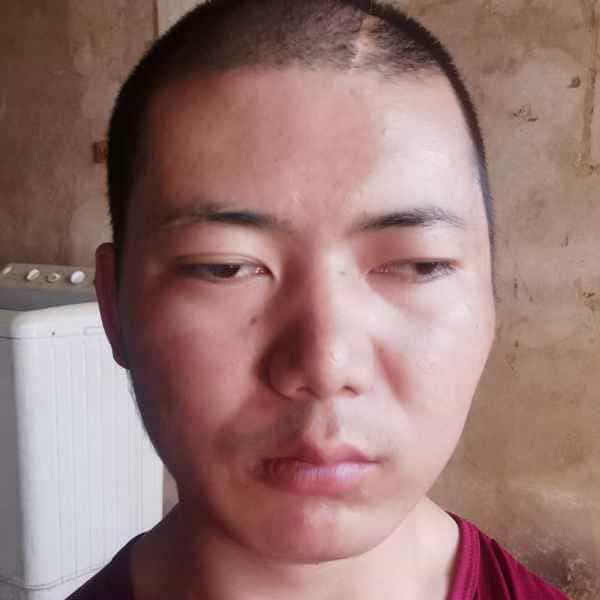 35岁岁云南单身帅哥 - 昌江吉缘网